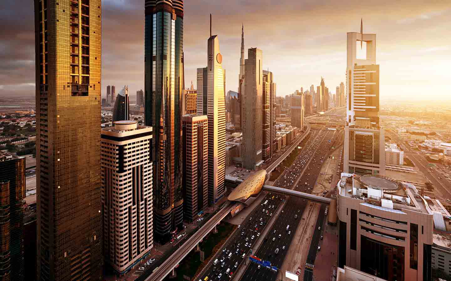 فرص عقارية تجارية رئيسية في دبي/عوائد عالية على الاستثمار