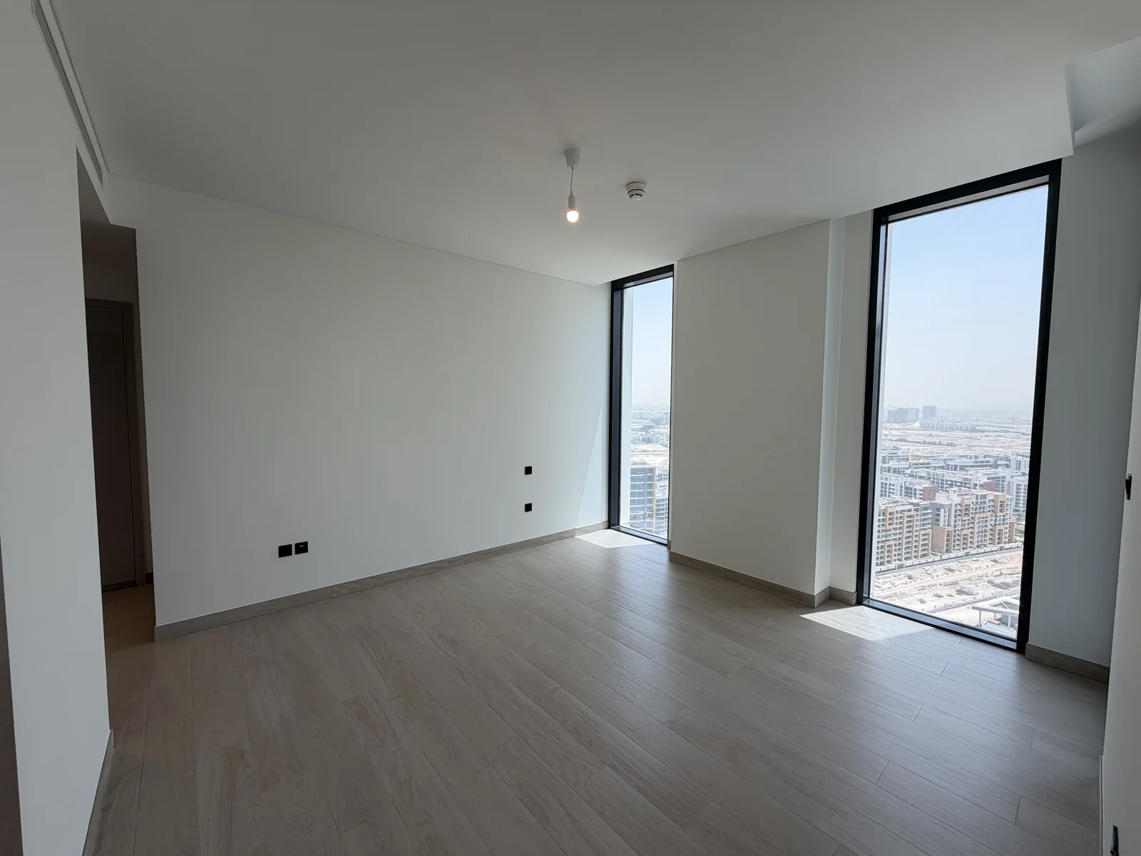 Appartement de quatre chambres à Crest Grande — 3