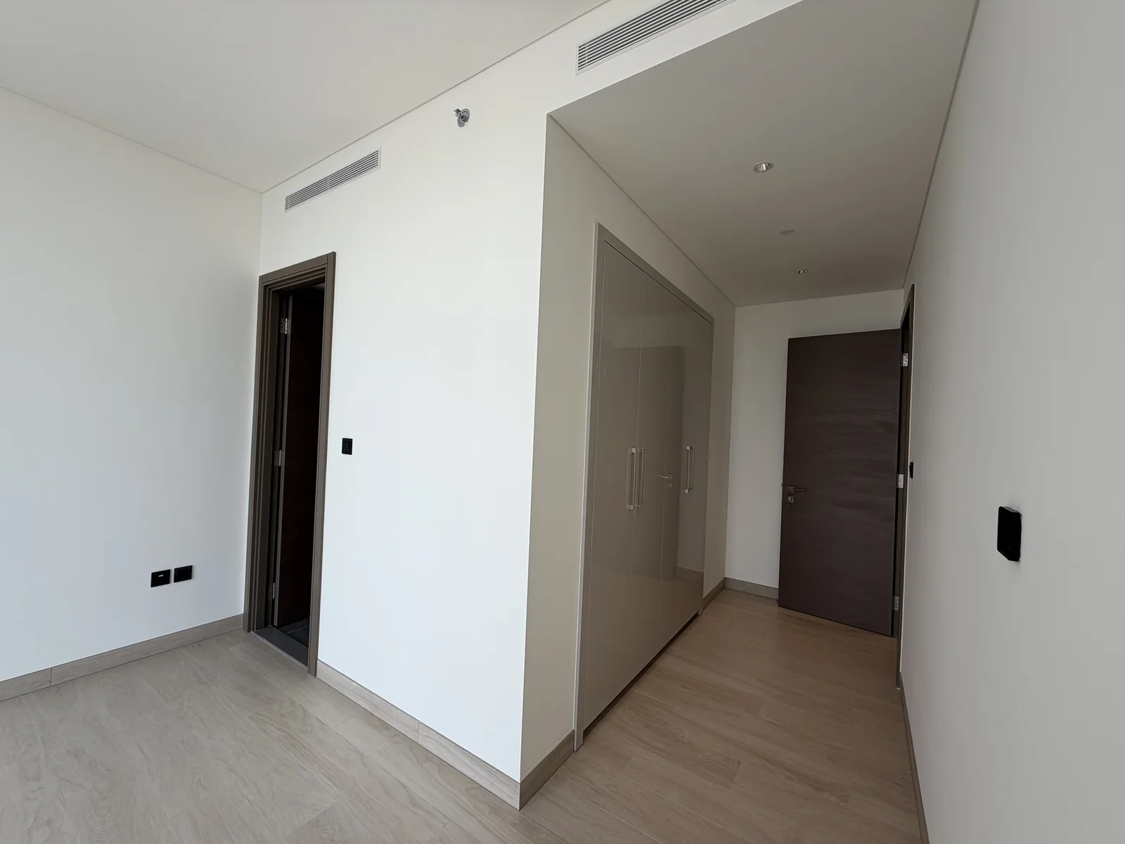 Appartement de quatre chambres à Crest Grande — 18