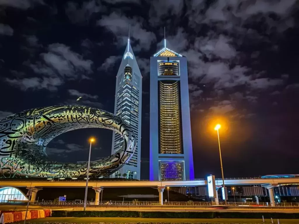 best area to live in dubai with family