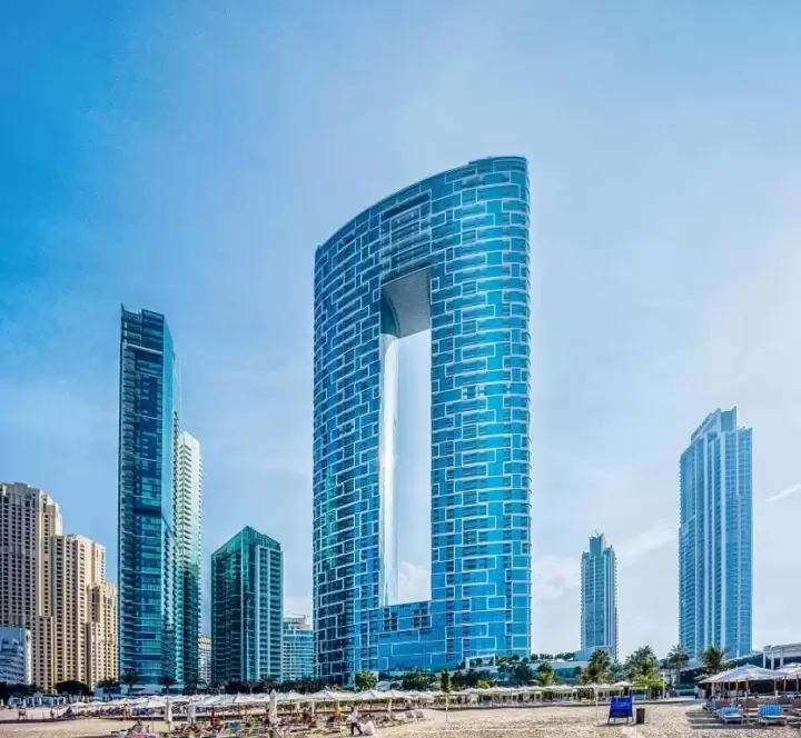 Jumeirah Gate Tower 1